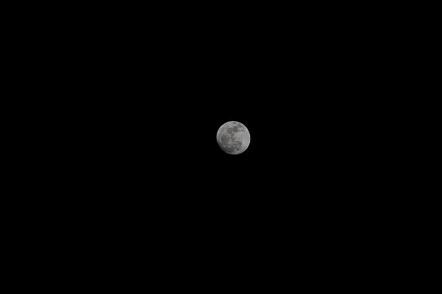 Moon 032012-1.JPG